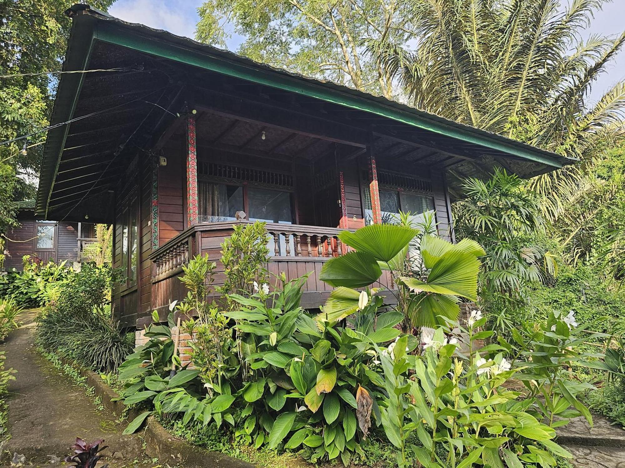 Rimba Eco Resort Tomohon Екстериор снимка